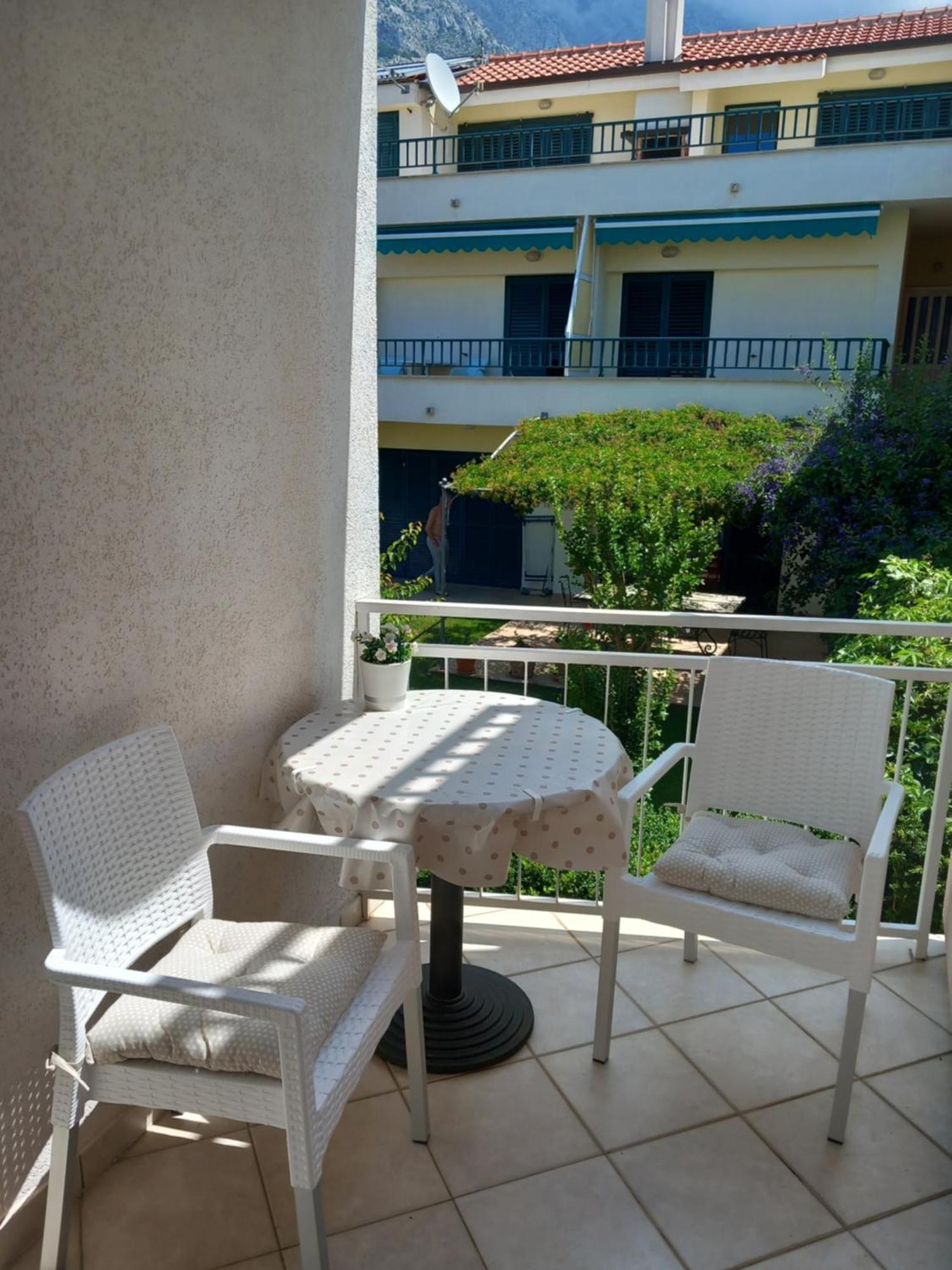 Baska Voda Apartments - Steps From The Beach, Free Parking, Central Location Habitación foto